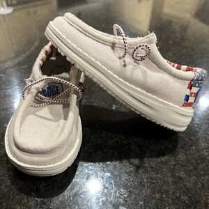 Toddler HEY DUDE Wally Off White Patriotic shoes 8